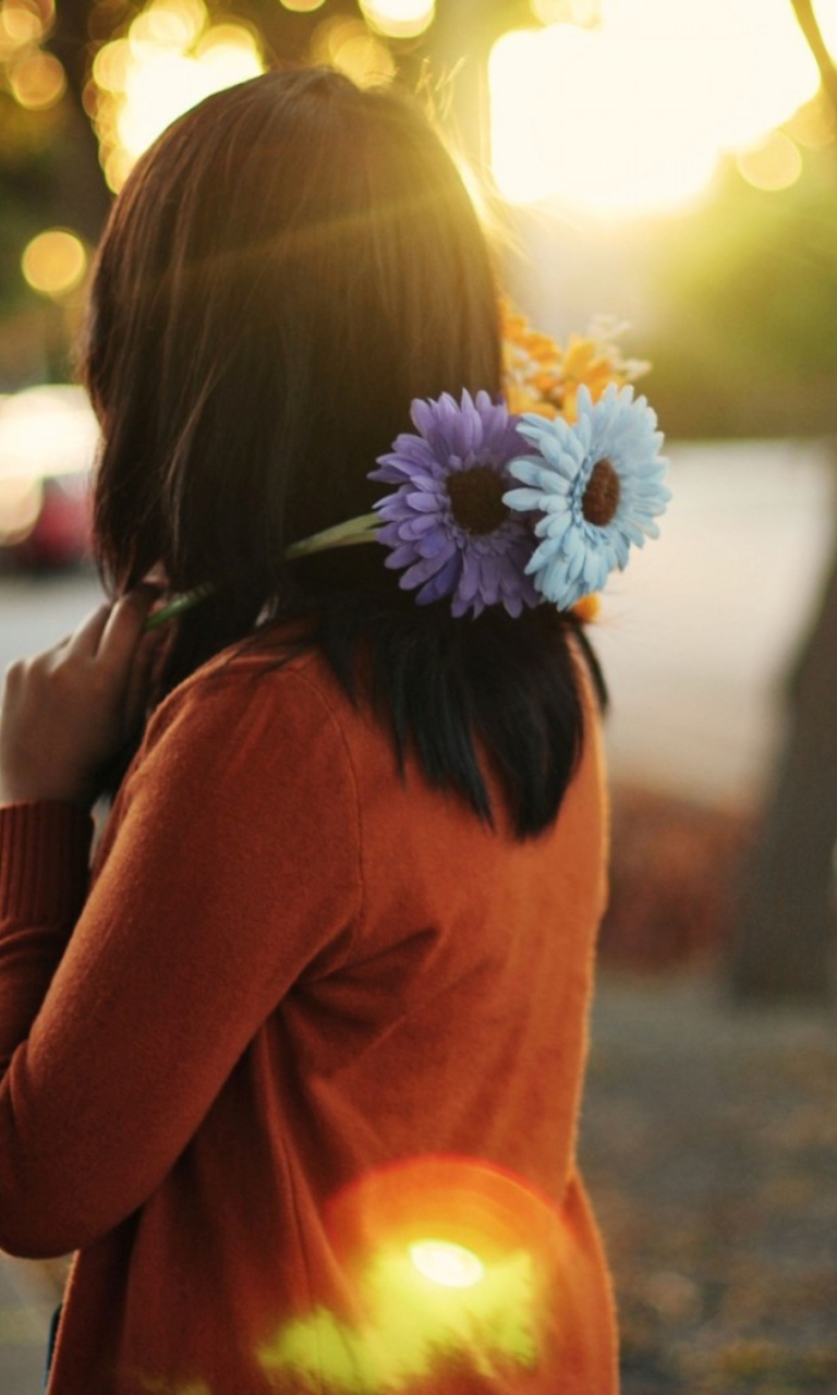 Обои Girl With Two Blue Gerberas 768x1280