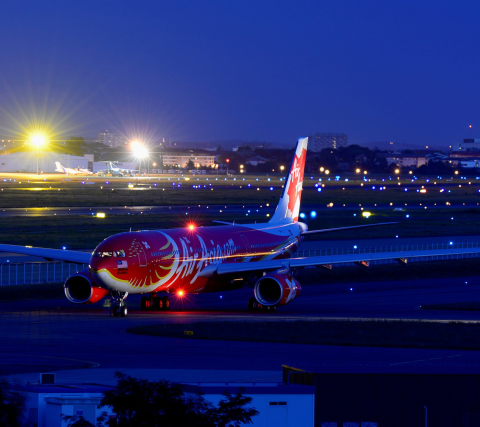 Fondo de pantalla Airbus A330 Air Asia 960x854