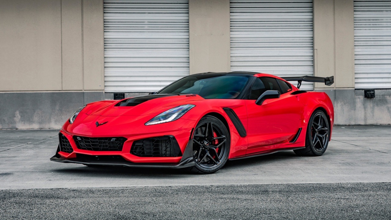 Fondo de pantalla Chevrolet Corvette Red Tuning 1280x720