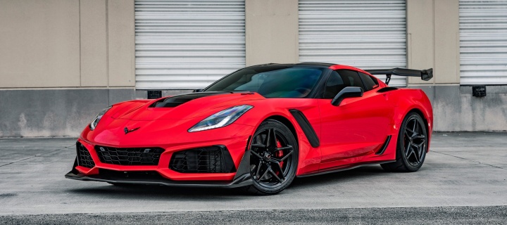 Chevrolet Corvette Red Tuning screenshot #1 720x320