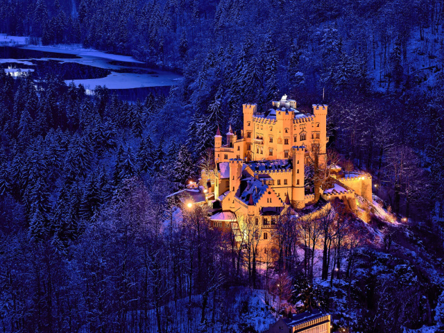 Fondo de pantalla Hohenschwangau Castle 640x480