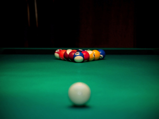 Обои Pool 320x240