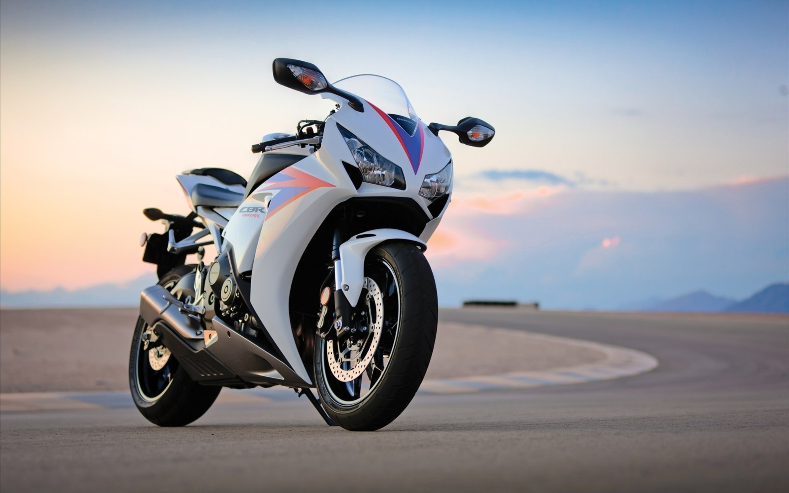 Das Honda Cbr Bike Wallpaper 2560x1600