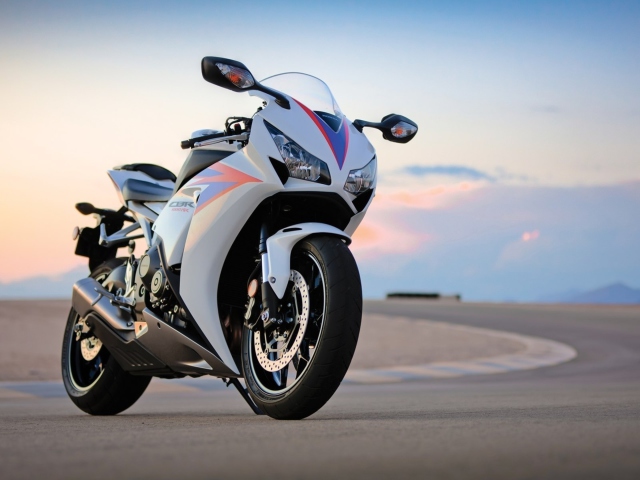 Honda Cbr Bike wallpaper 640x480