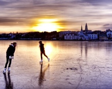 Ice Skating in Iceland wallpaper 220x176