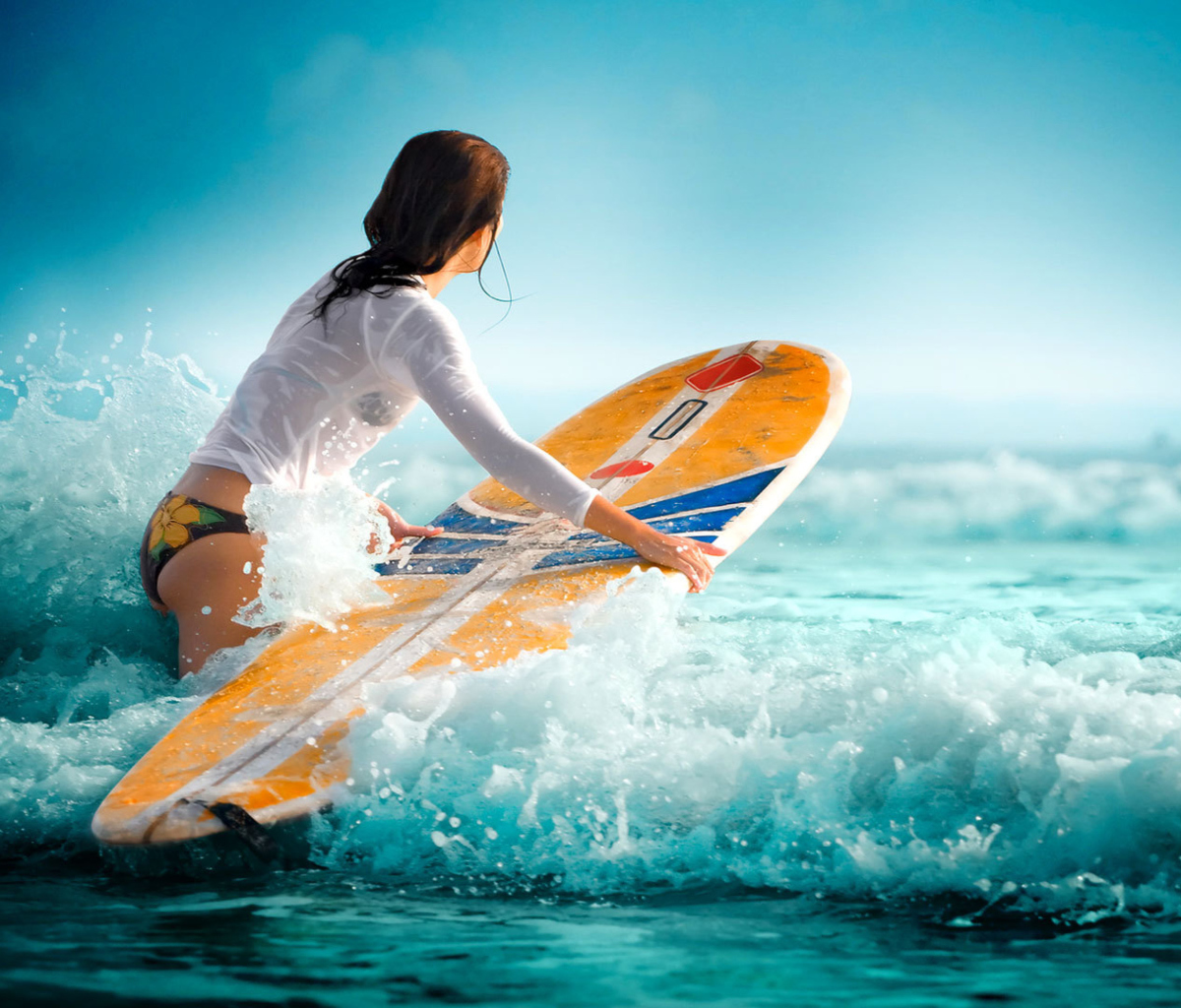 Surfing Girl wallpaper 1200x1024