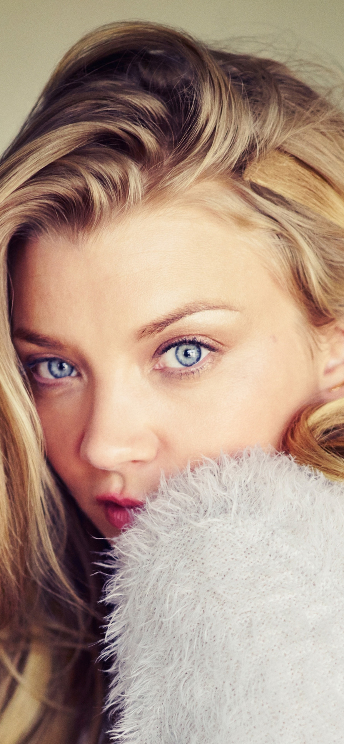 Natalie Dormer screenshot #1 1170x2532