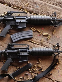 Обои M4 carbine rifle 240x320