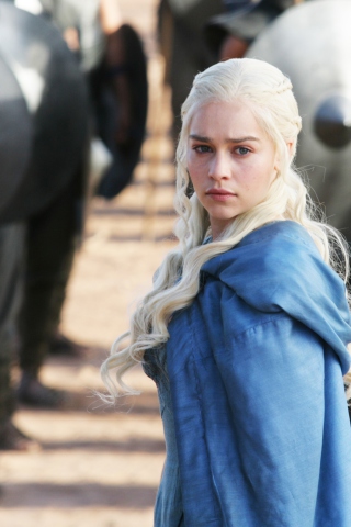 Sfondi Emilia Clarke In Game Of Thrones 320x480