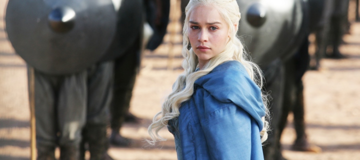 Emilia Clarke In Game Of Thrones wallpaper 720x320