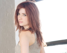 Susan Coffey wallpaper 220x176