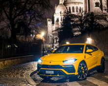 Yellow Lamborghini Urus Super SUV wallpaper 220x176