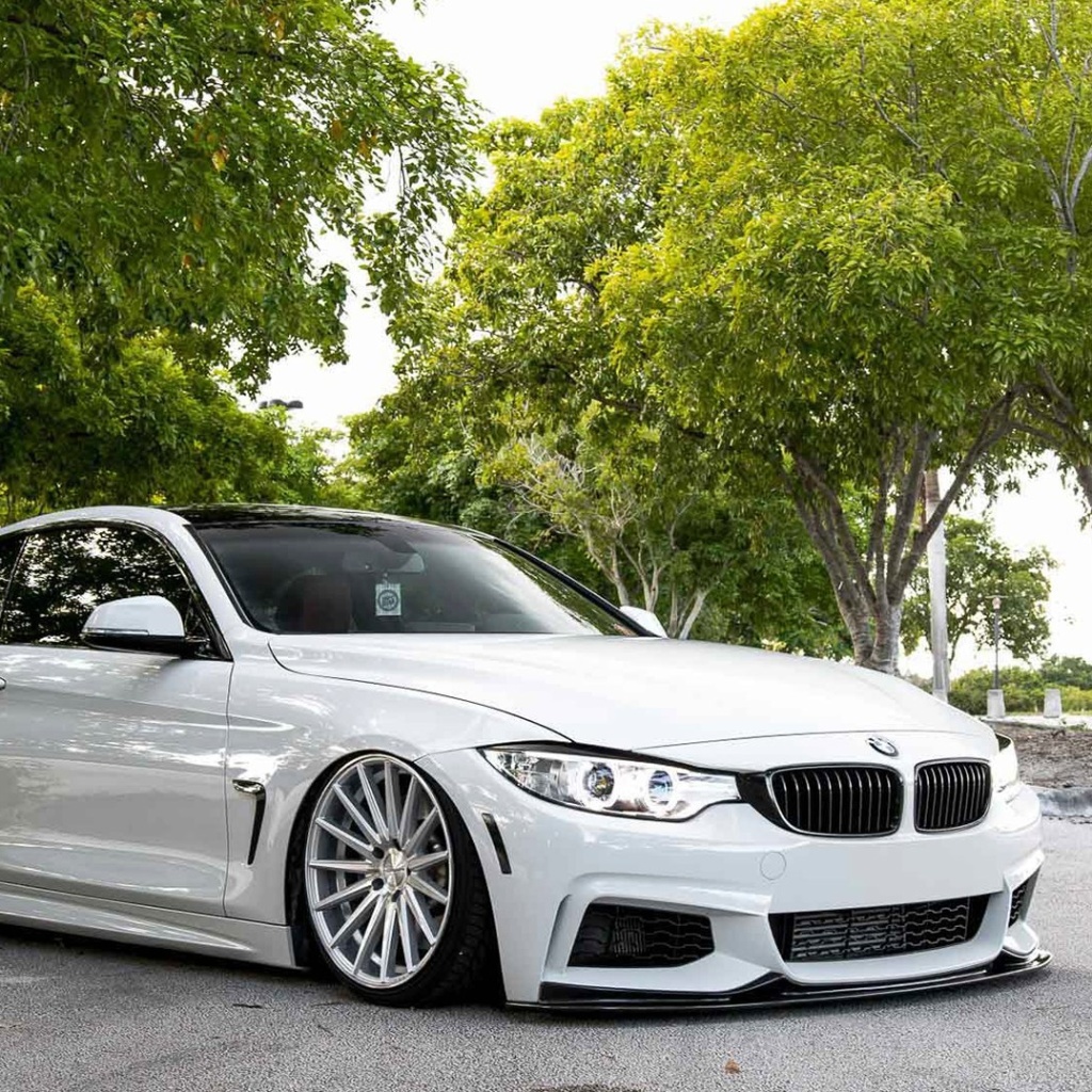 Fondo de pantalla BMW 4 Series White 1024x1024
