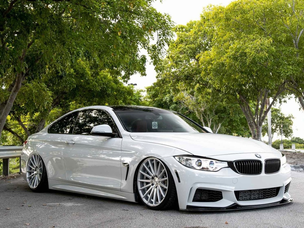 BMW 4 Series White wallpaper 1024x768