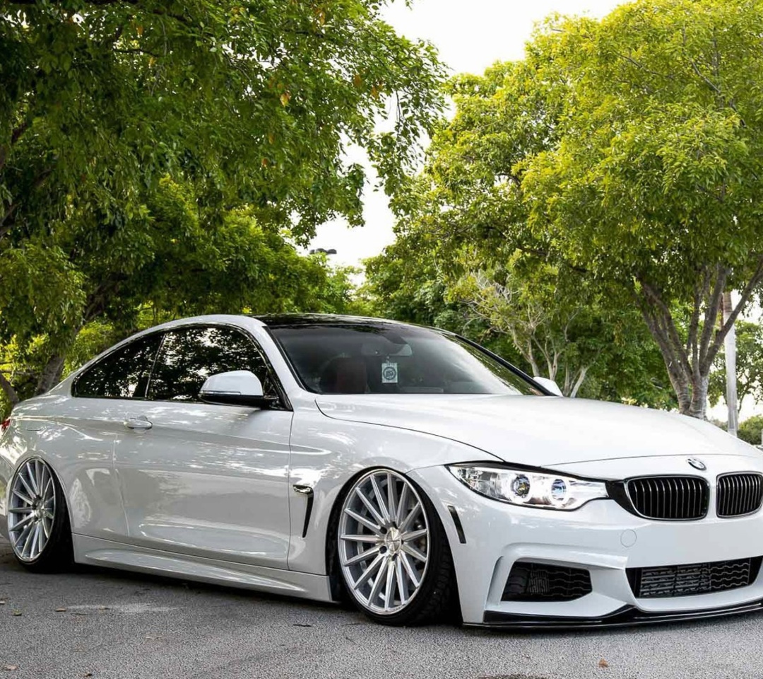 BMW 4 Series White wallpaper 1080x960