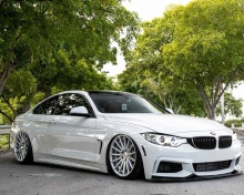 Das BMW 4 Series White Wallpaper 220x176