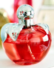 Das Perfume Red Bottle Wallpaper 176x220