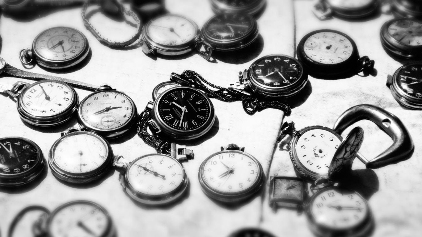 Vintage Pocket Watches wallpaper 1366x768