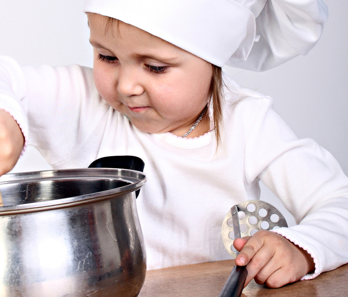 Young Chef wallpaper 1200x1024