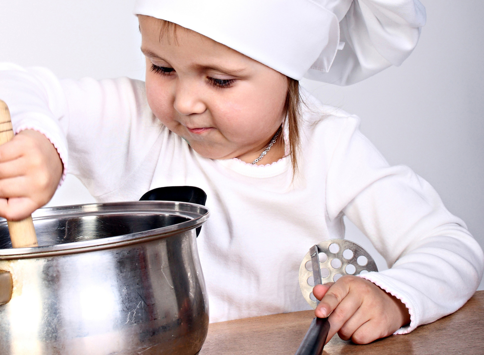 Обои Young Chef 1920x1408