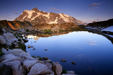 Fondo de pantalla Mount Shuksan at Sunset - Washington 480x320