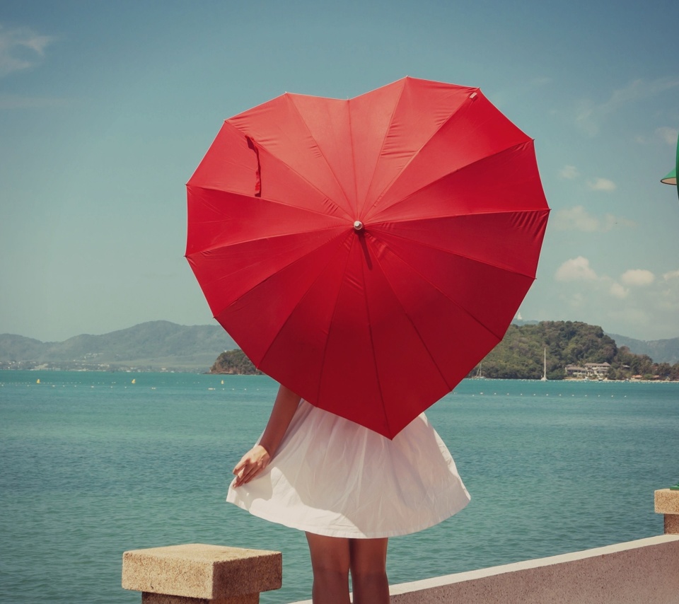 Red Heart Umbrella wallpaper 960x854