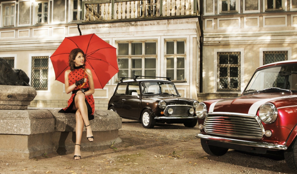 Sfondi Girl With Red Umbrella And Vintage Mini Cooper 1024x600