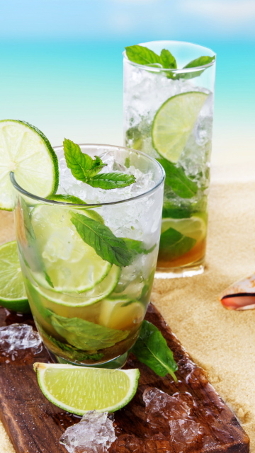 Sfondi Mojito On Beach 360x640