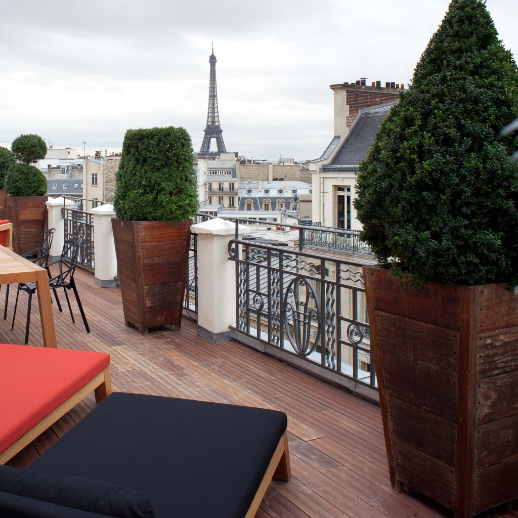 Best Balcony In Paris screenshot #1 1024x1024