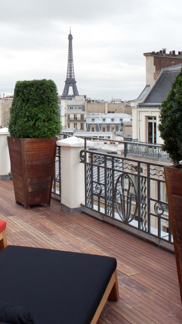 Das Best Balcony In Paris Wallpaper 360x640
