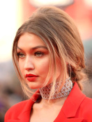 Gigi Hadid Super Model screenshot #1 132x176