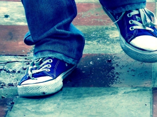 Das Blue Shoes Wallpaper 320x240