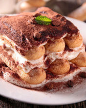 Tiramisu Tasty Cake wallpaper 176x220