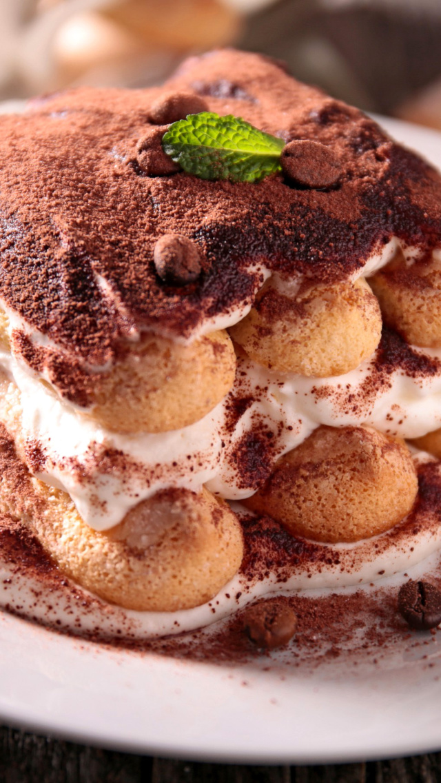 Fondo de pantalla Tiramisu Tasty Cake 640x1136