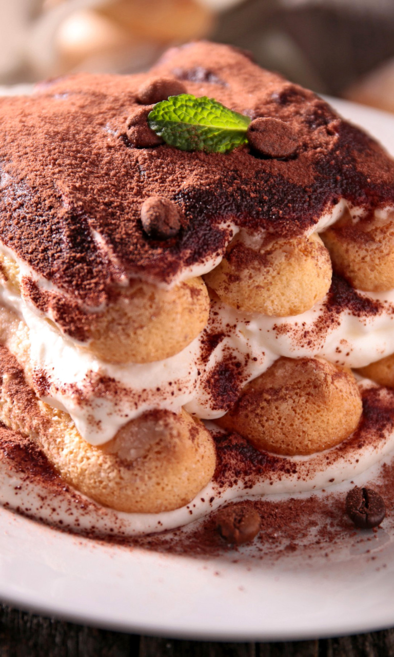 Das Tiramisu Tasty Cake Wallpaper 768x1280