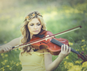 Das Girl Violinist Wallpaper 176x144
