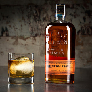 Bulleit Bourbon Wallpaper for iPad 2