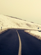 Winter Road screenshot #1 132x176