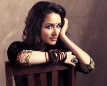 Fondo de pantalla Shraddha Kapoor 220x176