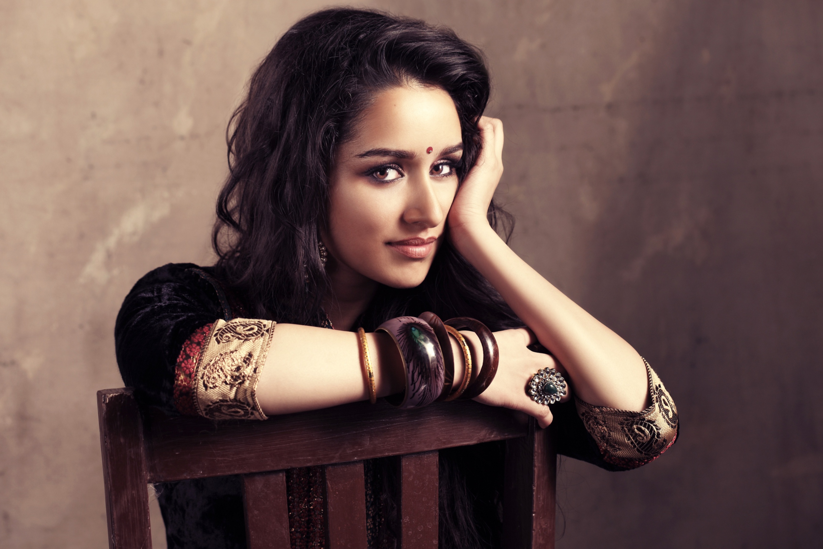 Fondo de pantalla Shraddha Kapoor 2880x1920