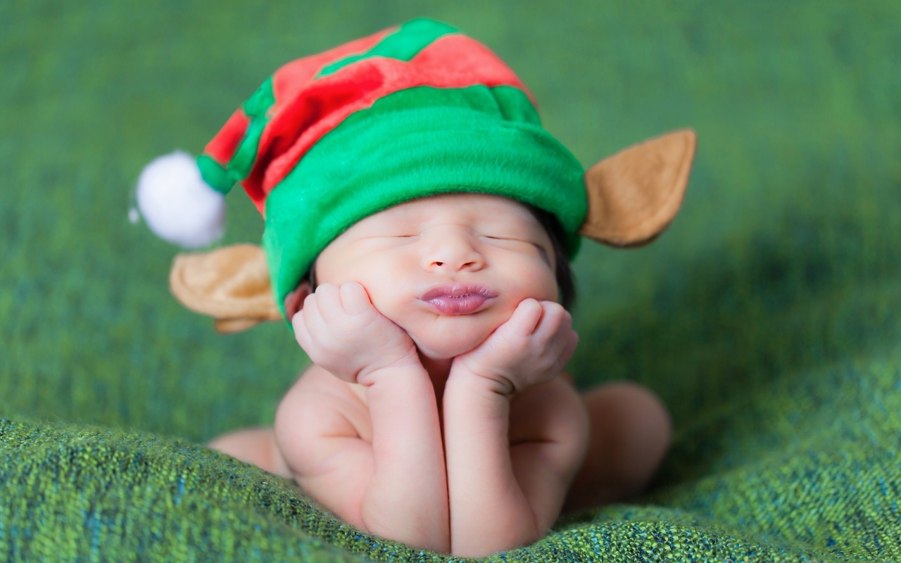 Screenshot №1 pro téma Cute Baby Elf 1280x800