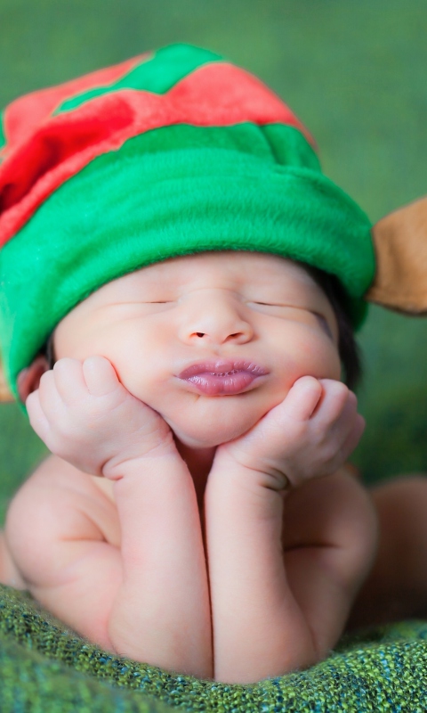 Das Cute Baby Elf Wallpaper 480x800
