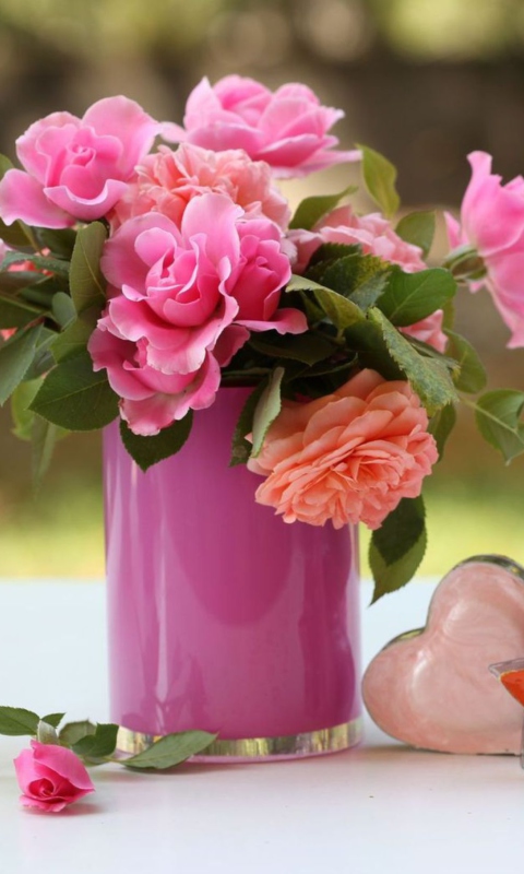 Обои Pink Bouquet 480x800