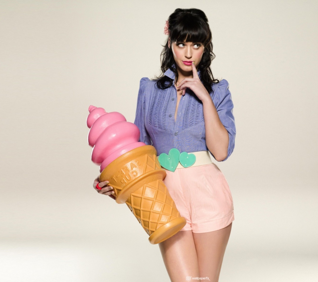 Обои Katy Perry Ice-Cream 1080x960