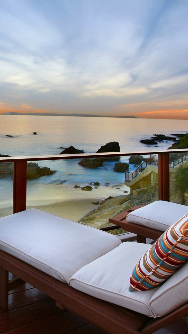 Fondo de pantalla Sunset Relax in Spa Hotel 640x1136