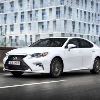 Lexus ES 200 sfondi gratuiti per iPad mini