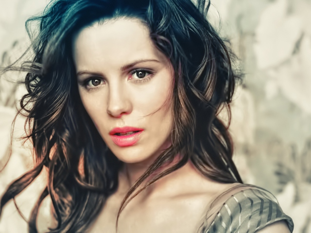 Sfondi Kate Beckinsale 640x480