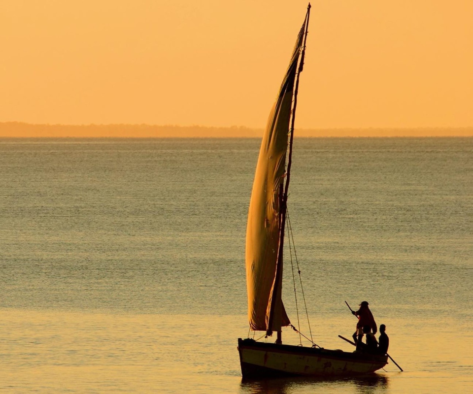 Sailing In Ocean screenshot #1 960x800