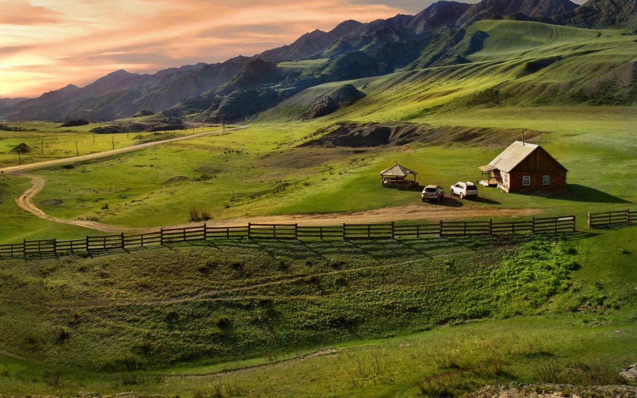 Little House In Mountains wallpaper 1280x800