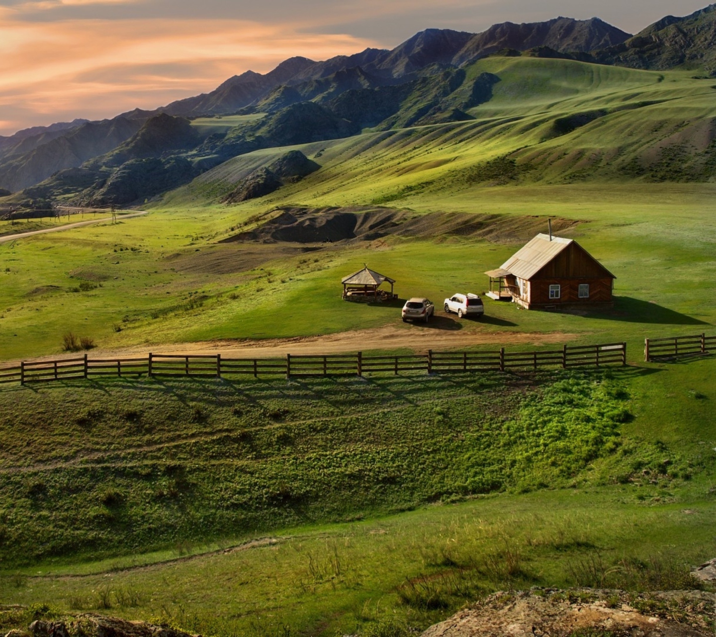 Little House In Mountains wallpaper 1440x1280